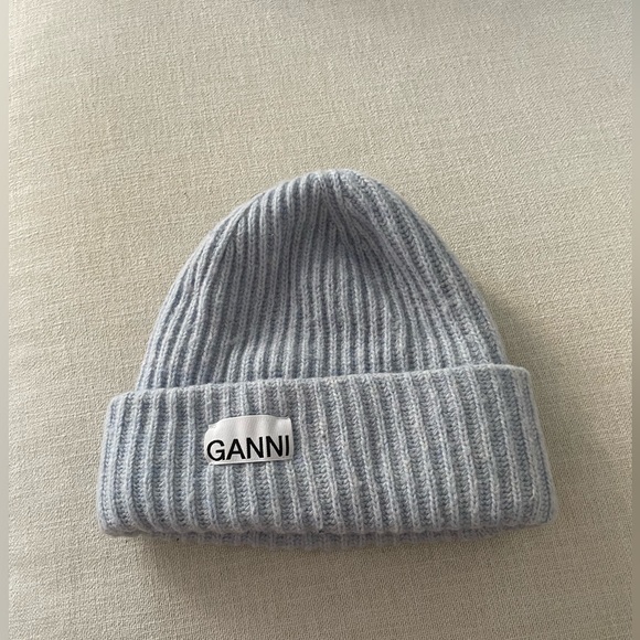 GANII RIBBED BEANIE - Picture 3 of 3